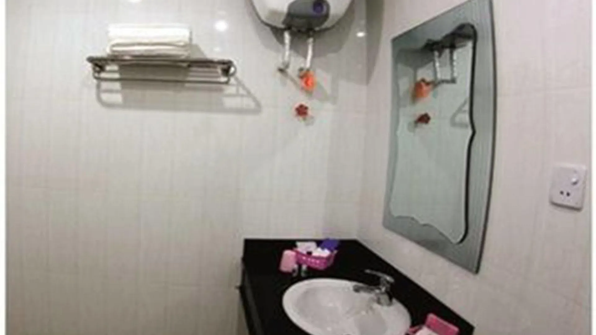 Hotel Glory Yangon 2*,  Myanmar